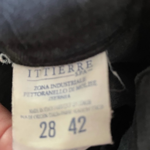 Women’s VERSACE jeans - Picture 5 of 7